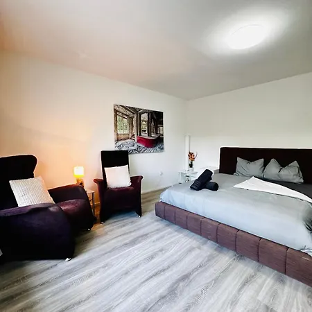 Διαμέρισμα Cozy 2br & Lr With Balcony Near Museum Gugging Klosterneuburg