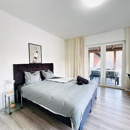 Διαμέρισμα Cozy 2br & Lr With Balcony Near Museum Gugging Klosterneuburg