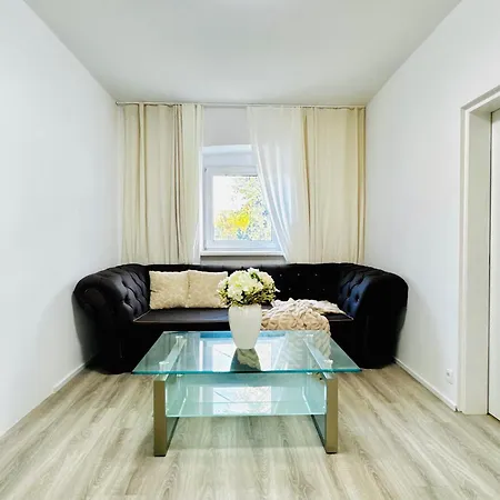 Διαμέρισμα Cozy 2br & Lr With Balcony Near Museum Gugging *
